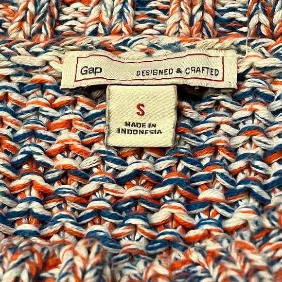 GAP Knitted Sweater - Picture 5 of 11